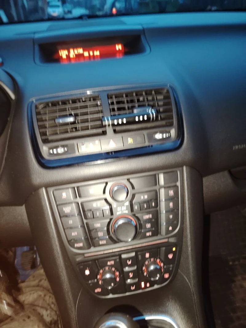 Opel Meriva, снимка 8 - Автомобили и джипове - 53499744