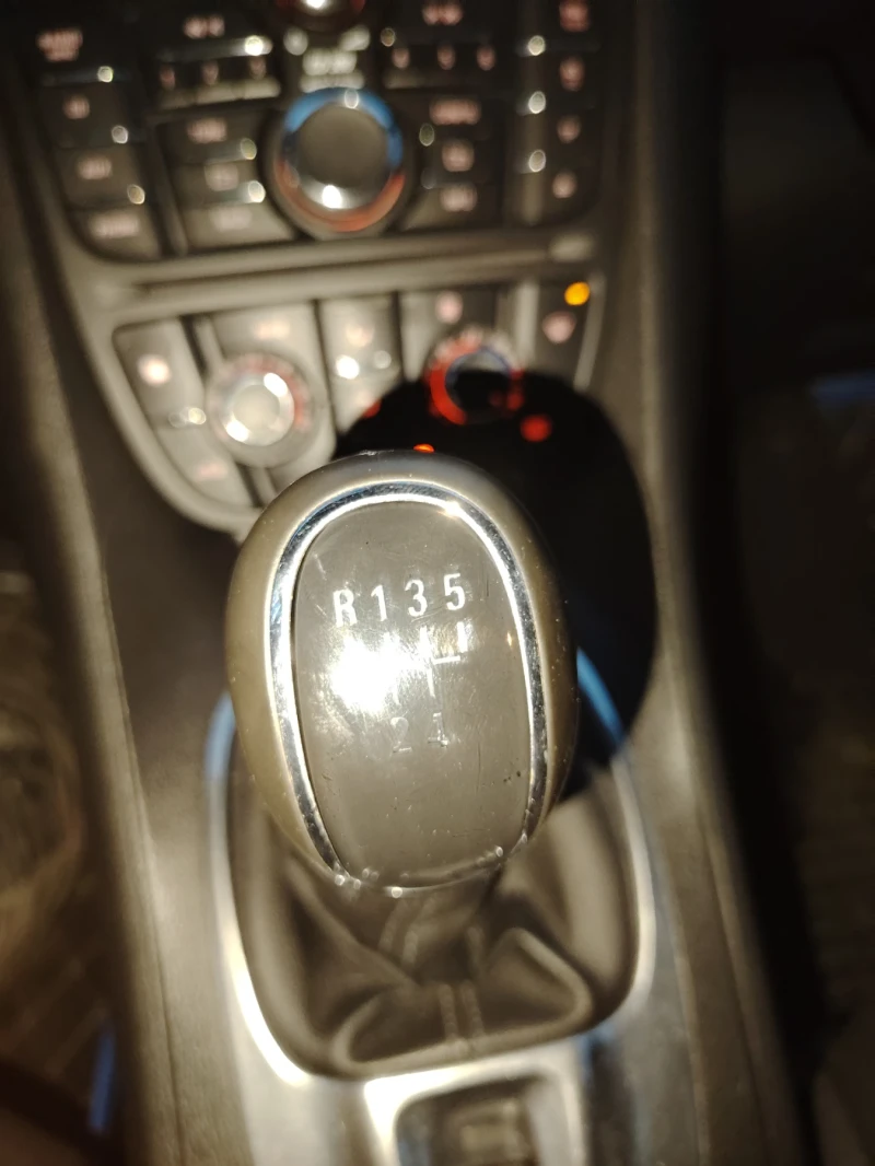 Opel Meriva, снимка 7 - Автомобили и джипове - 53499744