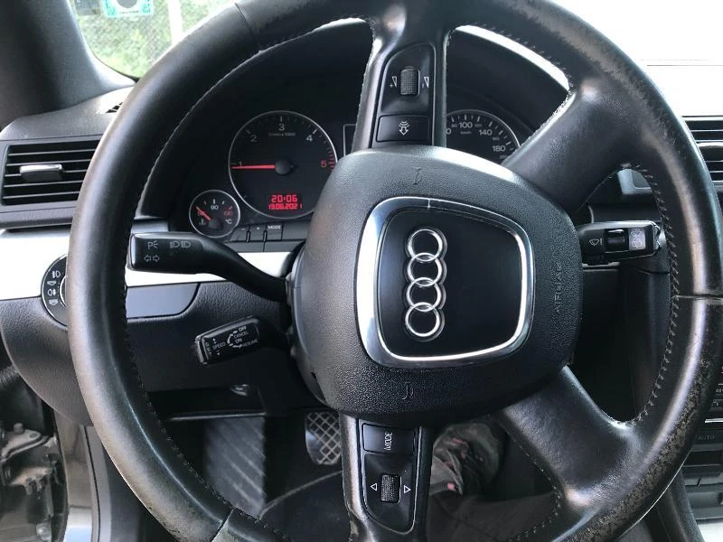 Audi A4 B7 2.0 170кс Sline, снимка 16 - Автомобили и джипове - 45090152