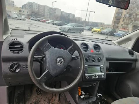 VW Caddy 2.0 sdi , снимка 5 - Автомобили и джипове - 49275806