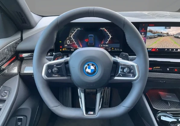 BMW 530 e = M-Sport = M Rear Spoiler Гаранция - изображение 7
