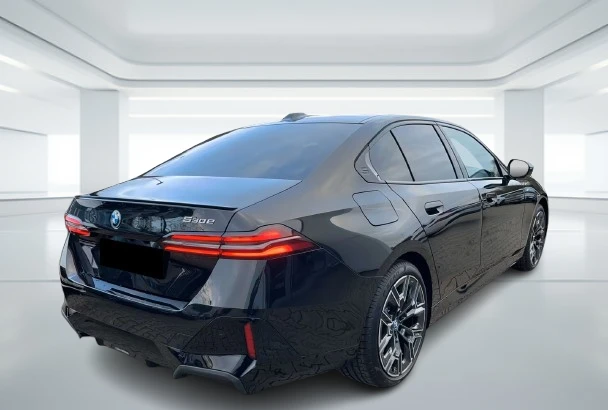 BMW 530 e = M-Sport = M Rear Spoiler Гаранция - изображение 3