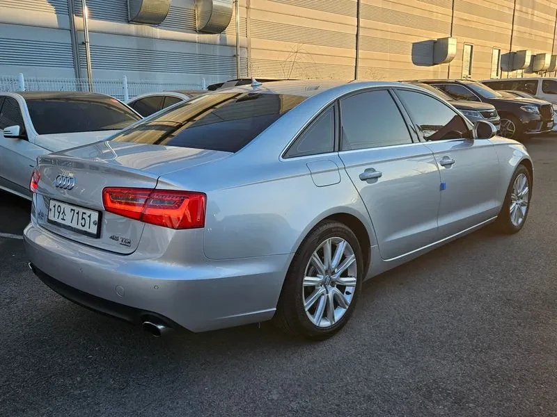 Audi A6 3.0 TDI Quattro, снимка 4 - Автомобили и джипове - 54560683