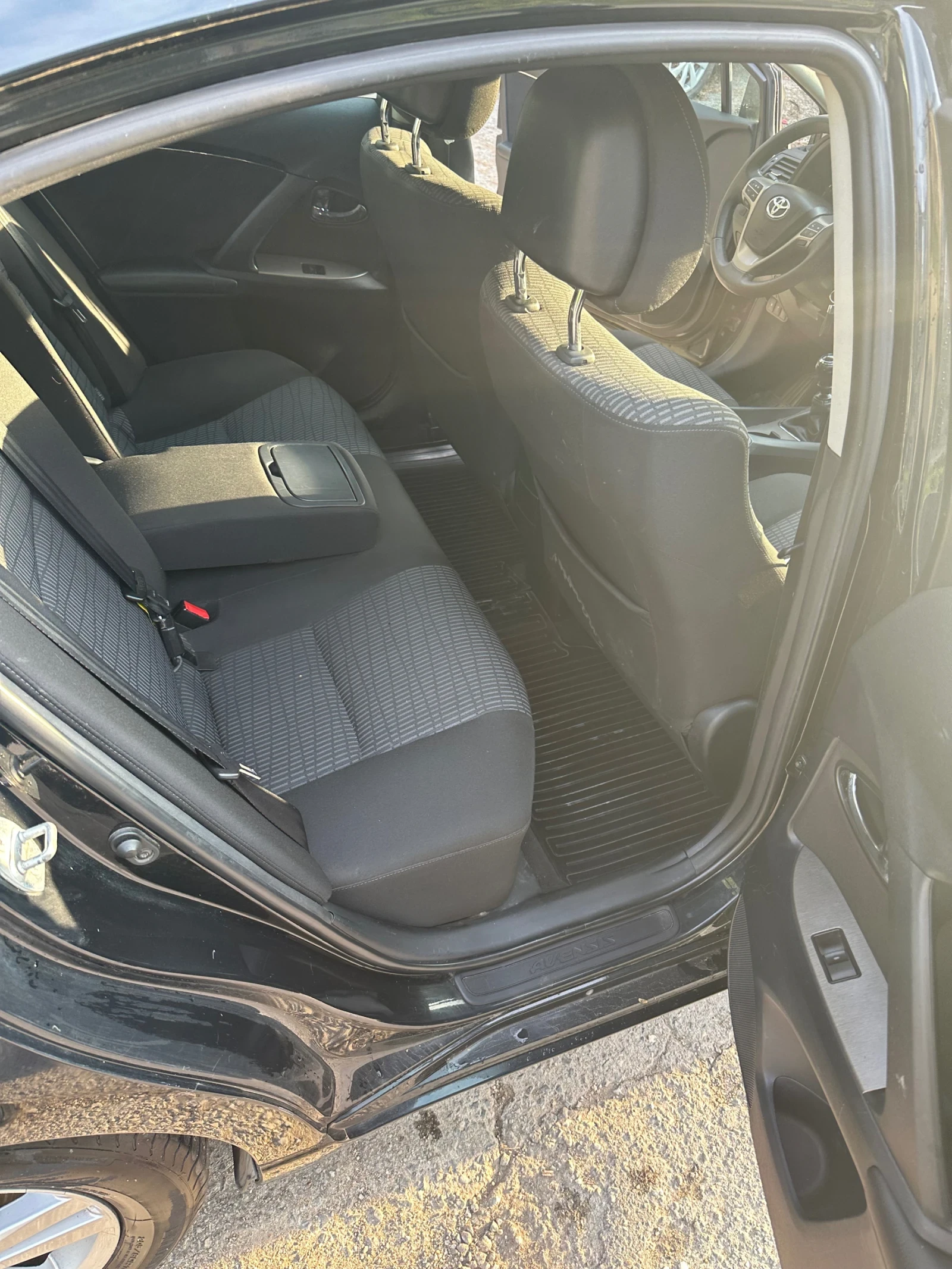 Toyota Avensis 1.8 147кс Сервизна история - изображение 10