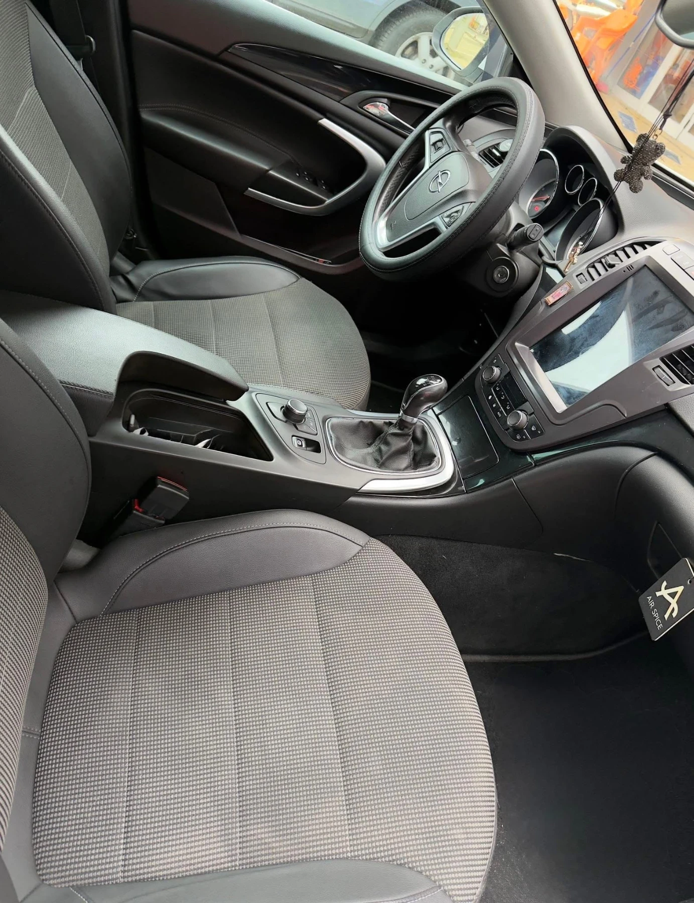 Opel Insignia 2.0 CDTI - изображение 8