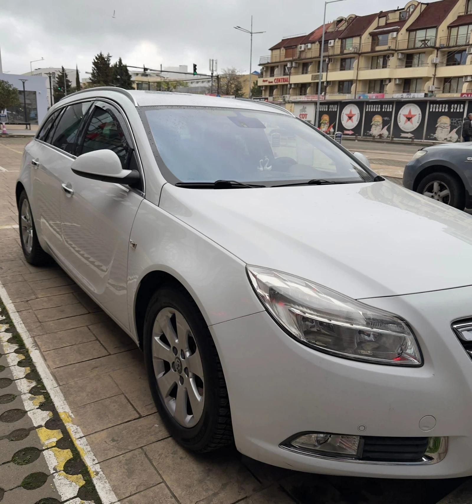 Opel Insignia 2.0 CDTI - изображение 2