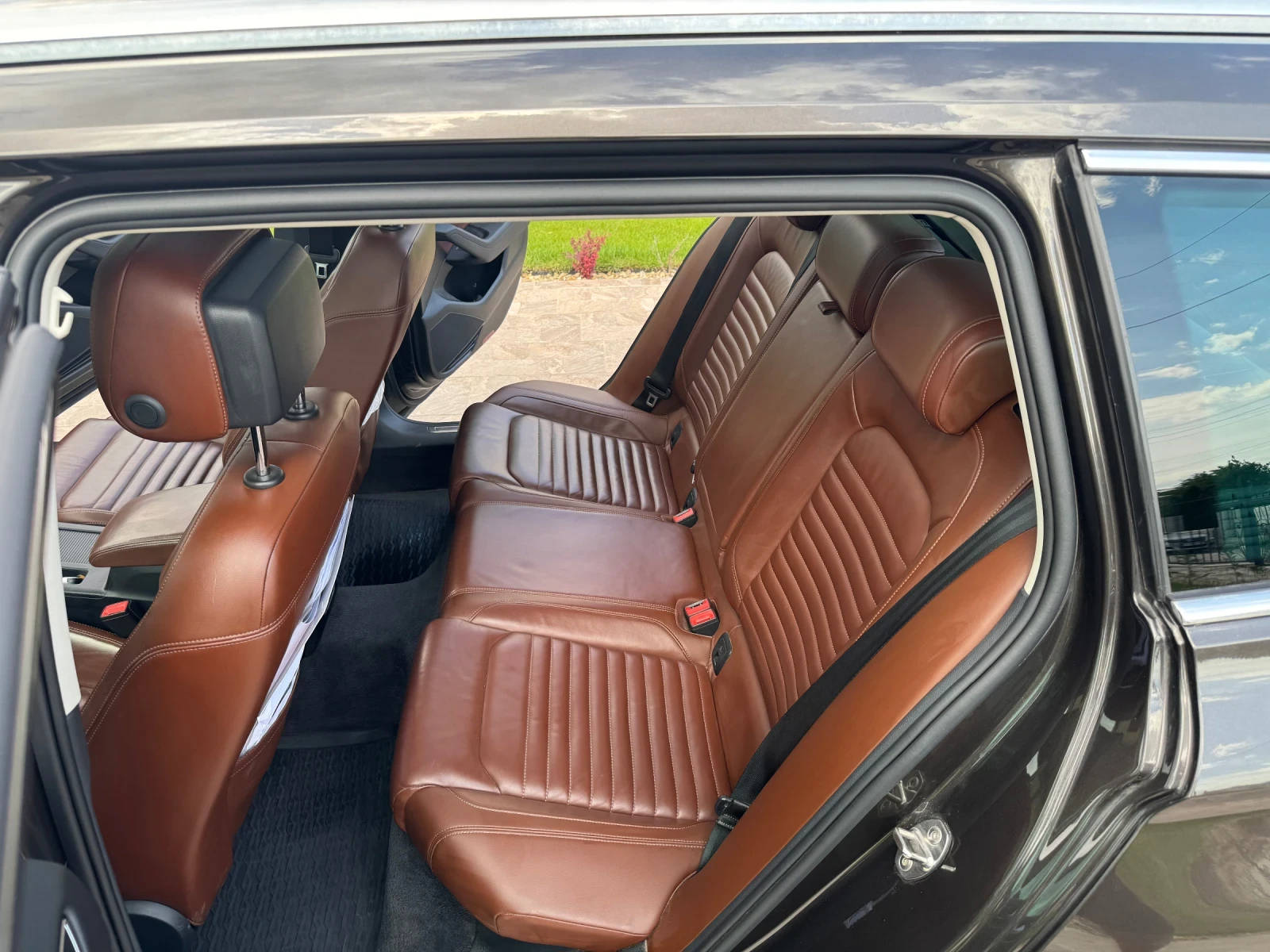 VW Passat B8 - изображение 7