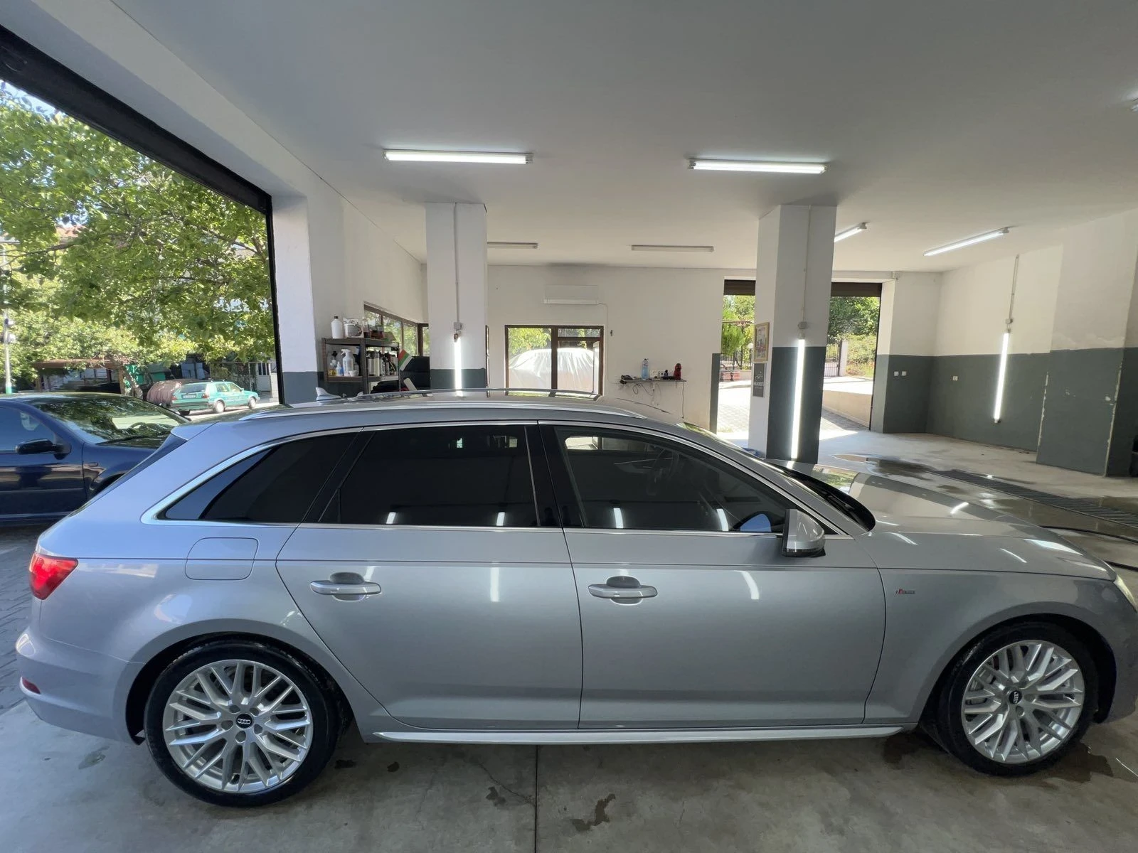Audi A4 2.0TDI* 190* S-line* Matrix* DriveSelect | Mobile.bg � ����������� 7