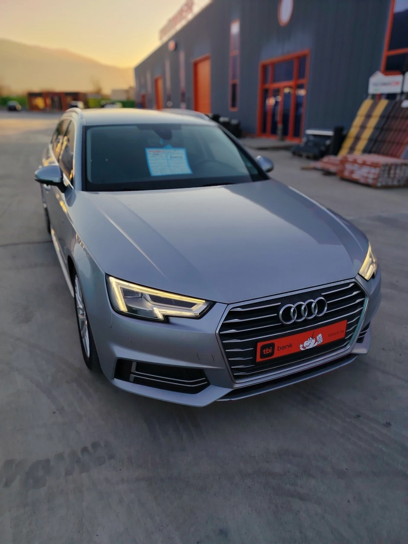 Audi A4 2.0TDI* 190* S-line* Matrix* DriveSelect