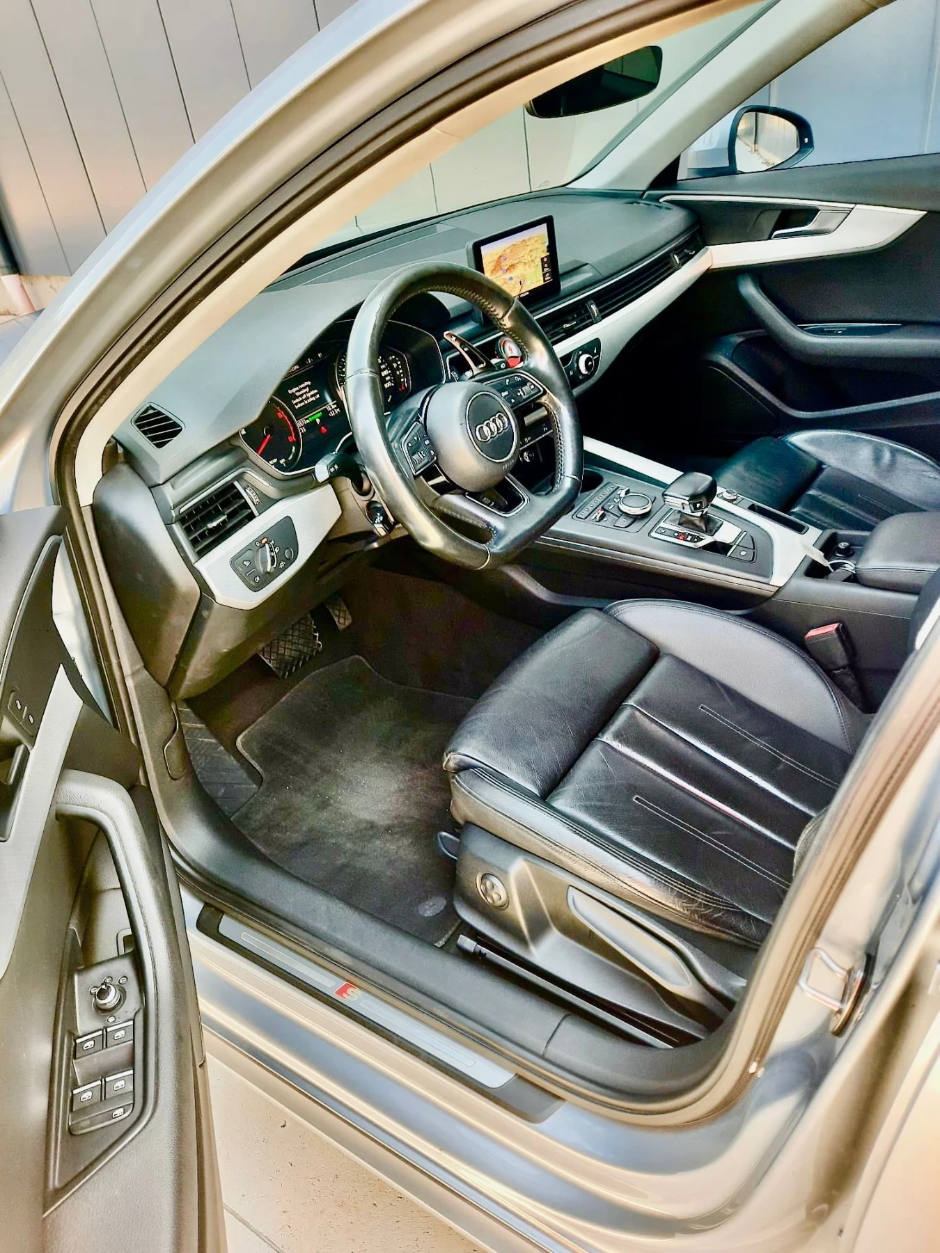 Audi A4 2.0TDI* S-line* Matrix* DriveSelect - изображение 10