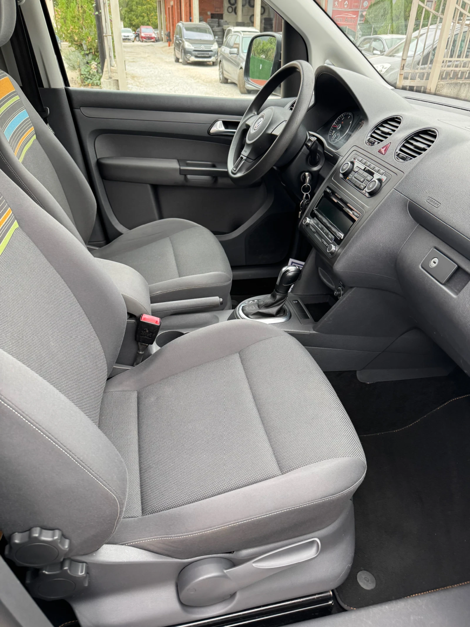 VW Caddy 2.0 tdi 4 motion - изображение 9