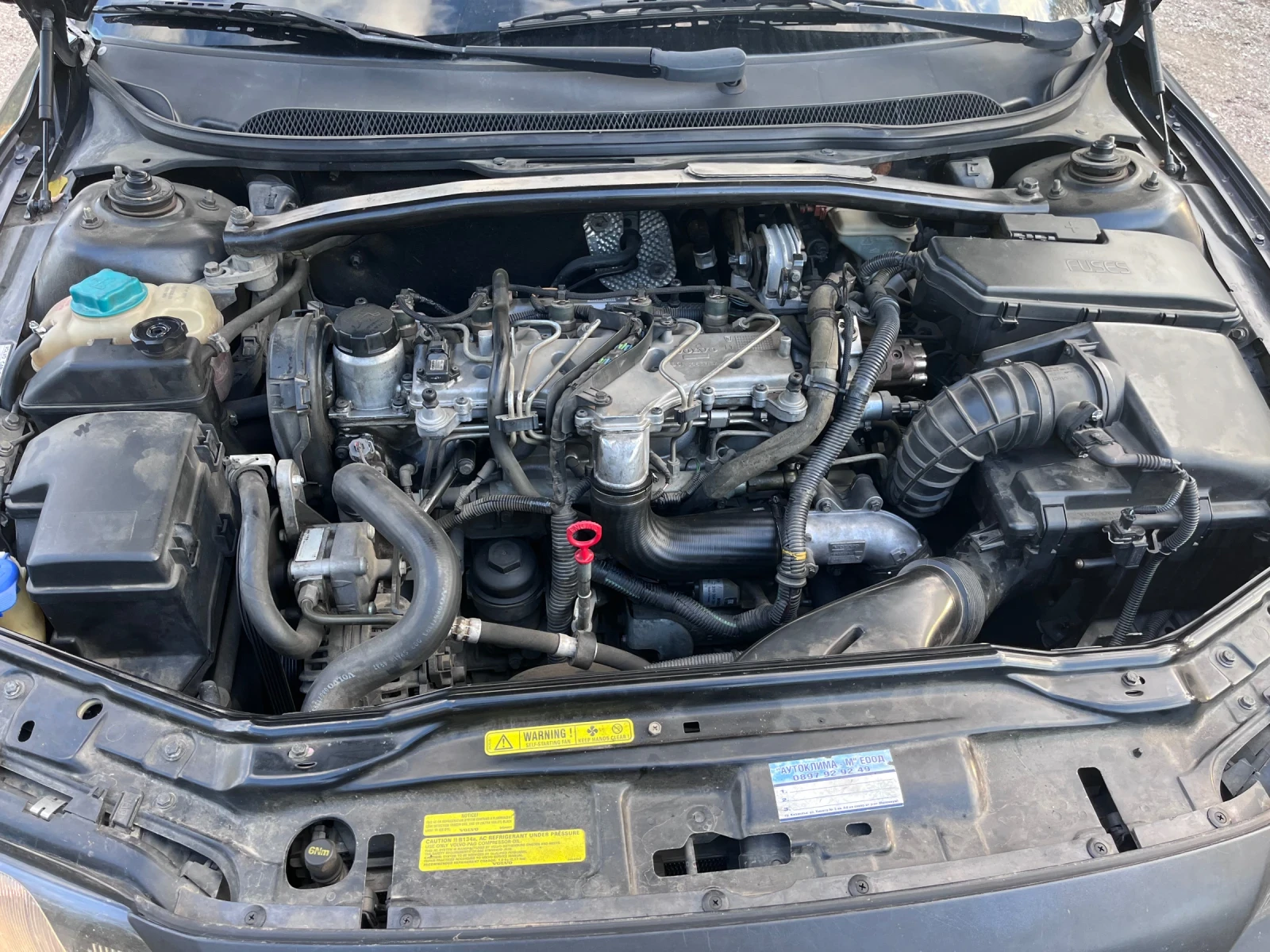 Volvo S60 2.4 d5 163hp - изображение 8