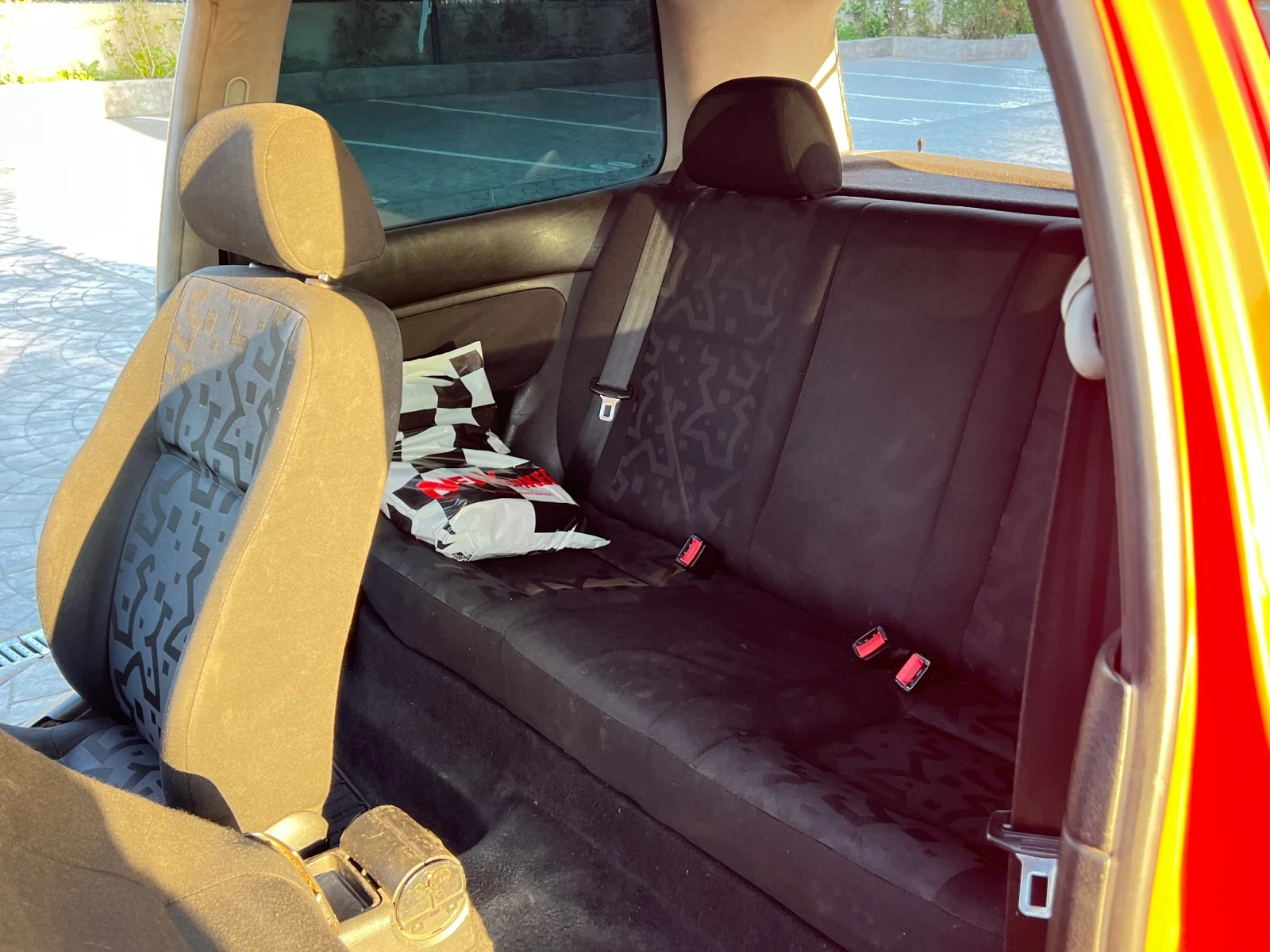 VW Golf 1.6 Бензин - изображение 9