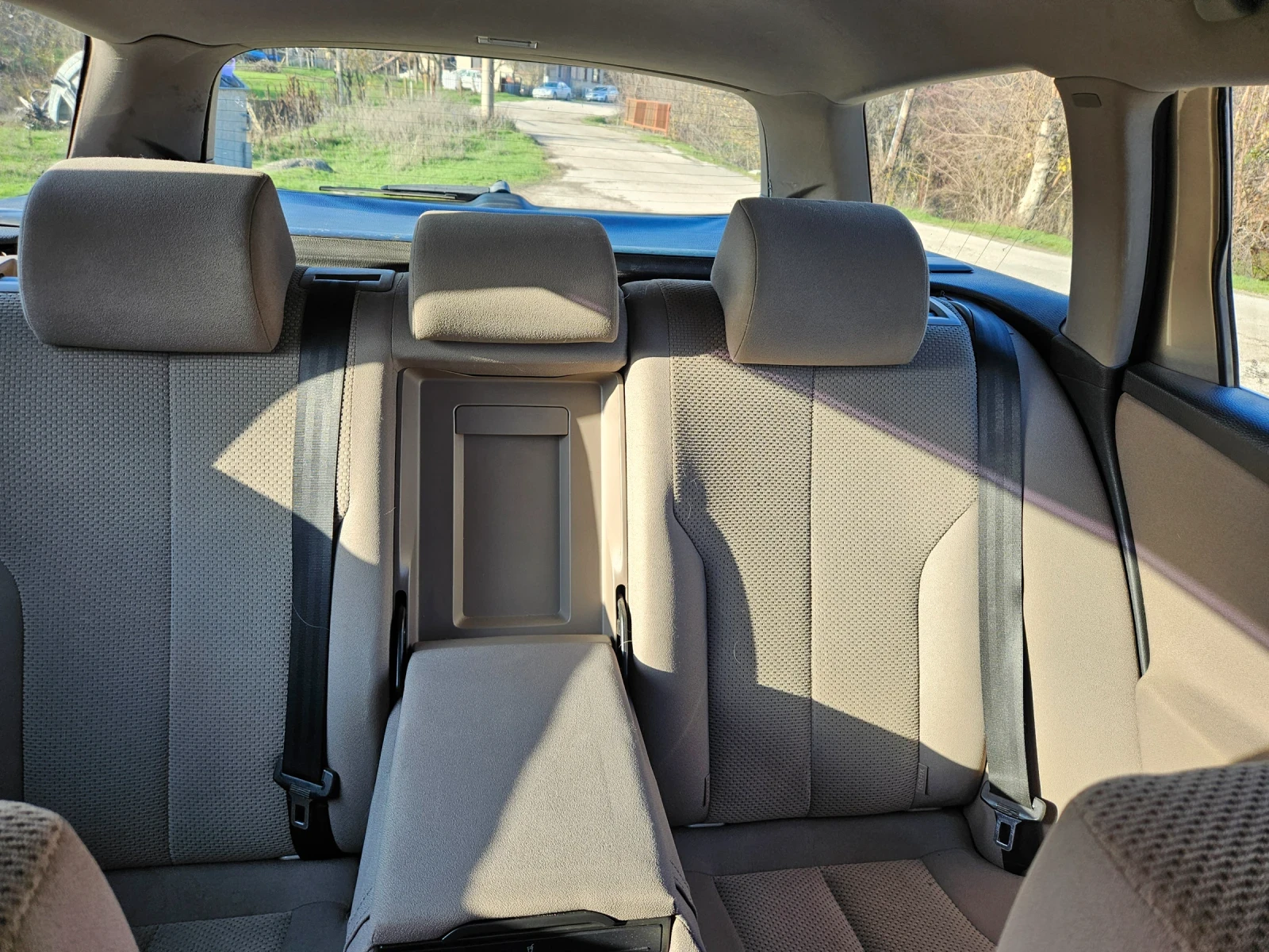 VW Passat 2.0 ДИЗЕЛ 140 КАМЕРА 6СК - изображение 7