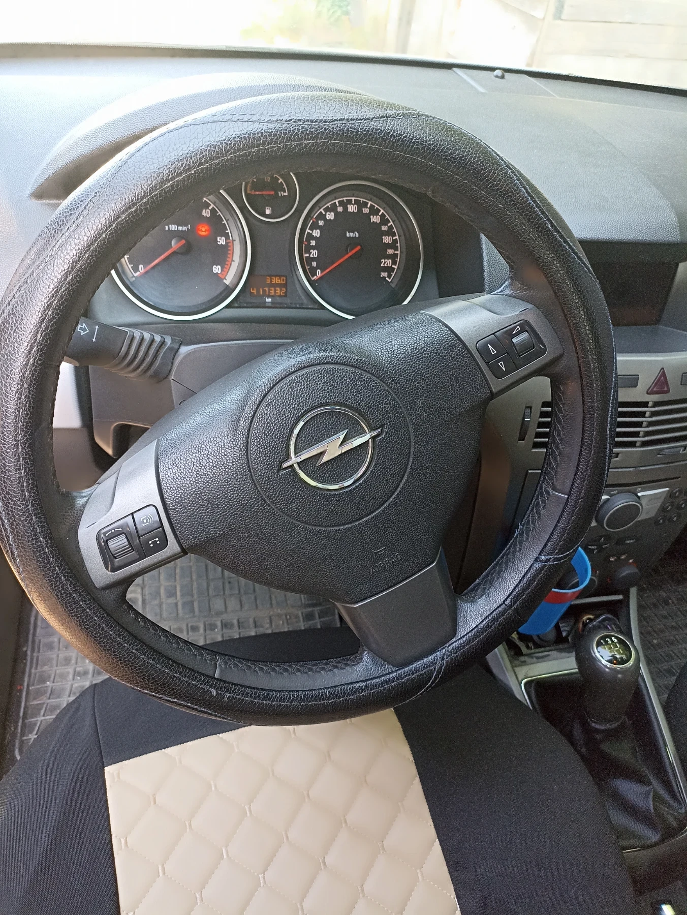 Opel Astra 1.7 - изображение 6