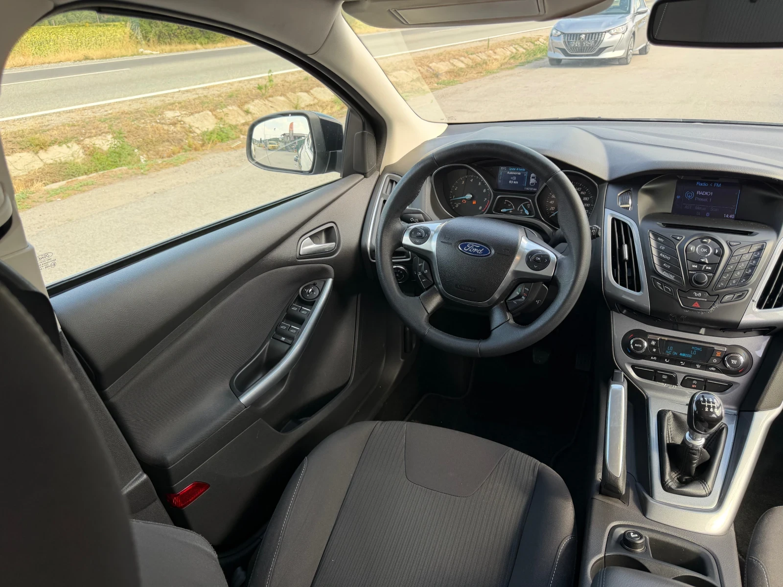 Ford Focus 1.6i, снимка 12 - Автомобили и джипове - 52688940