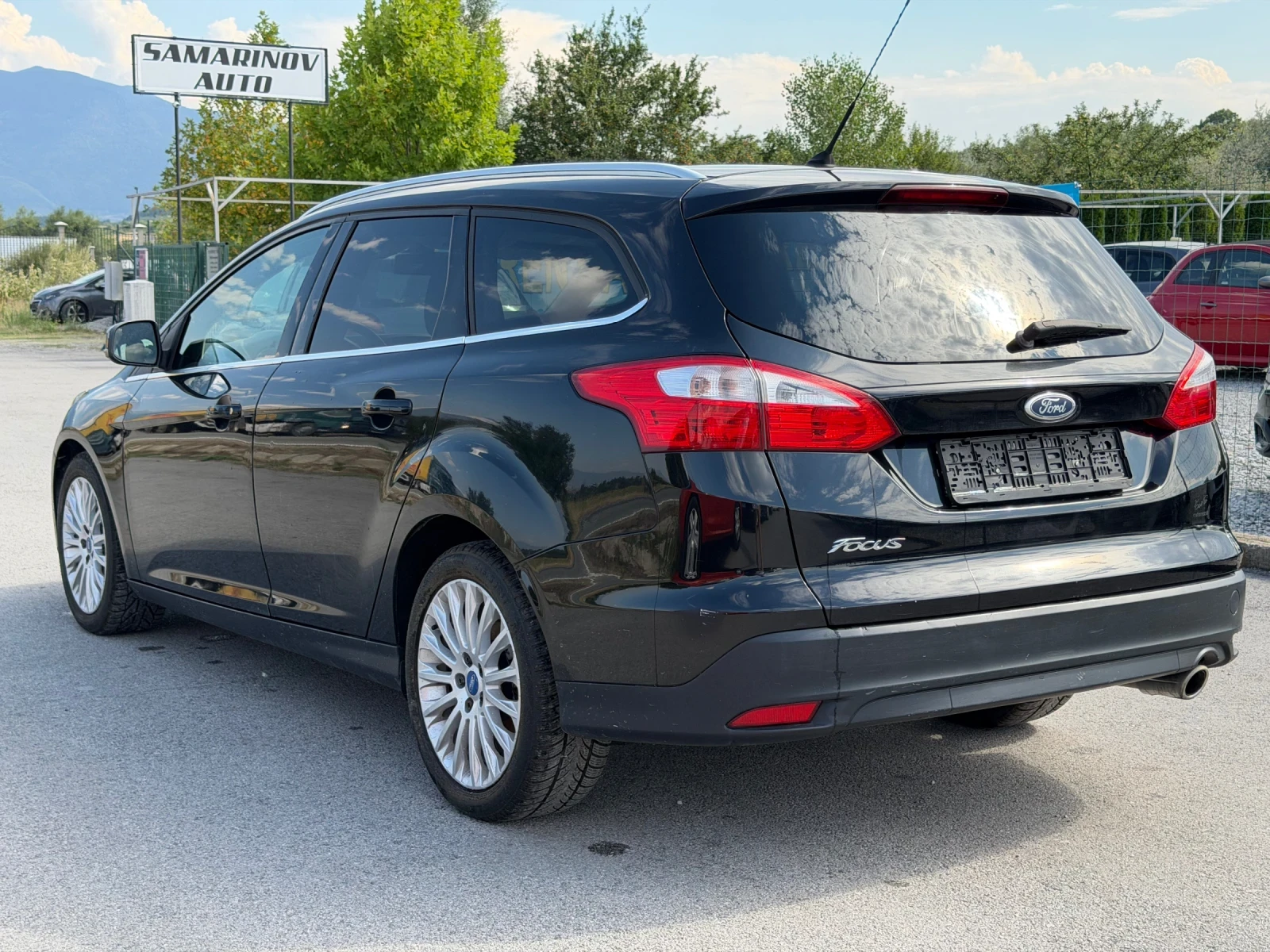 Ford Focus 1.6i, снимка 4 - Автомобили и джипове - 52688940