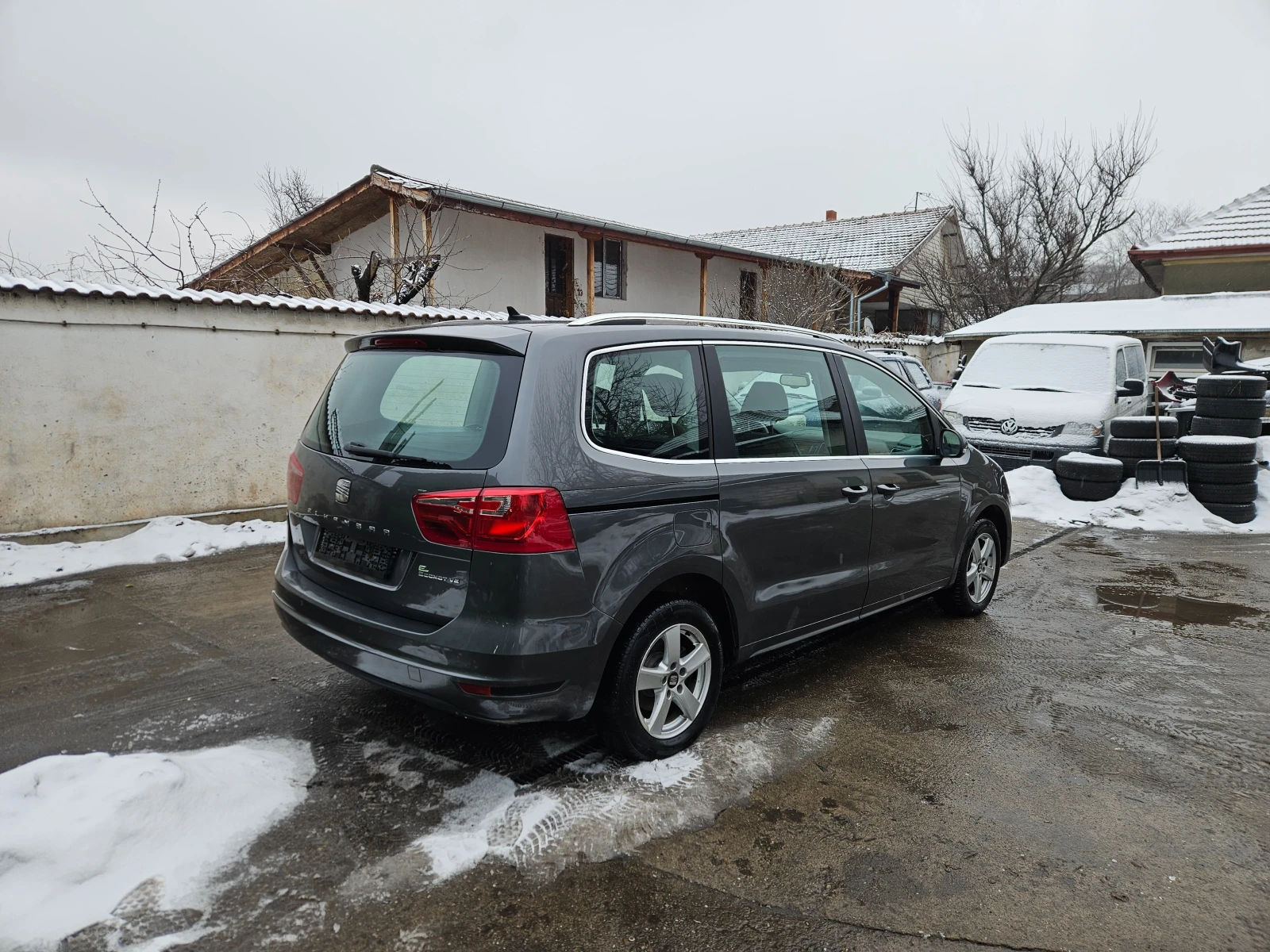 Seat Alhambra 2.0TDI - изображение 7