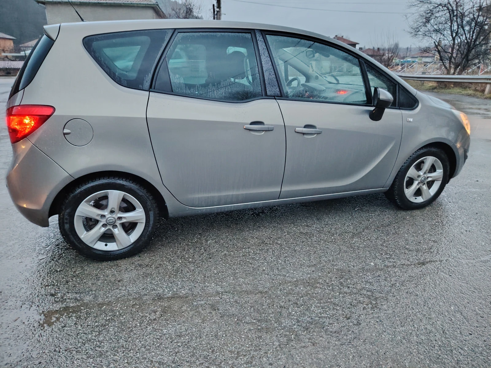 Opel Meriva  - изображение 2