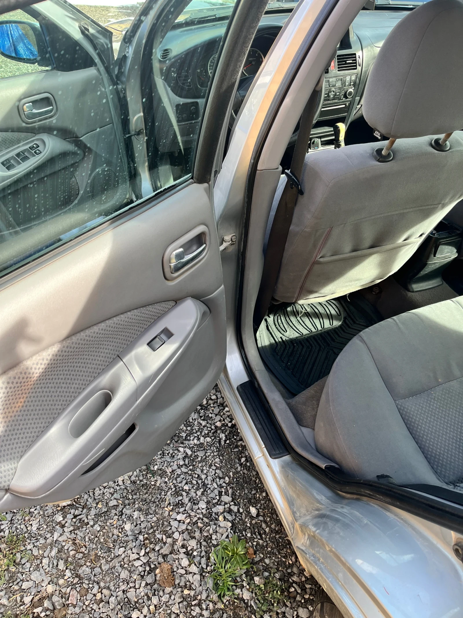 Nissan Almera 1.5dci - изображение 8