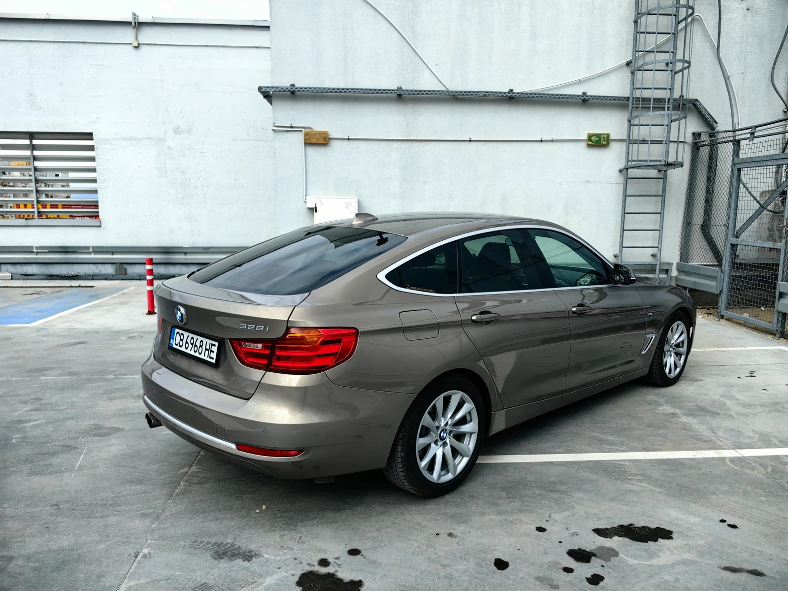 BMW 3gt 328i, снимка 6 - Автомобили и джипове - 53952897