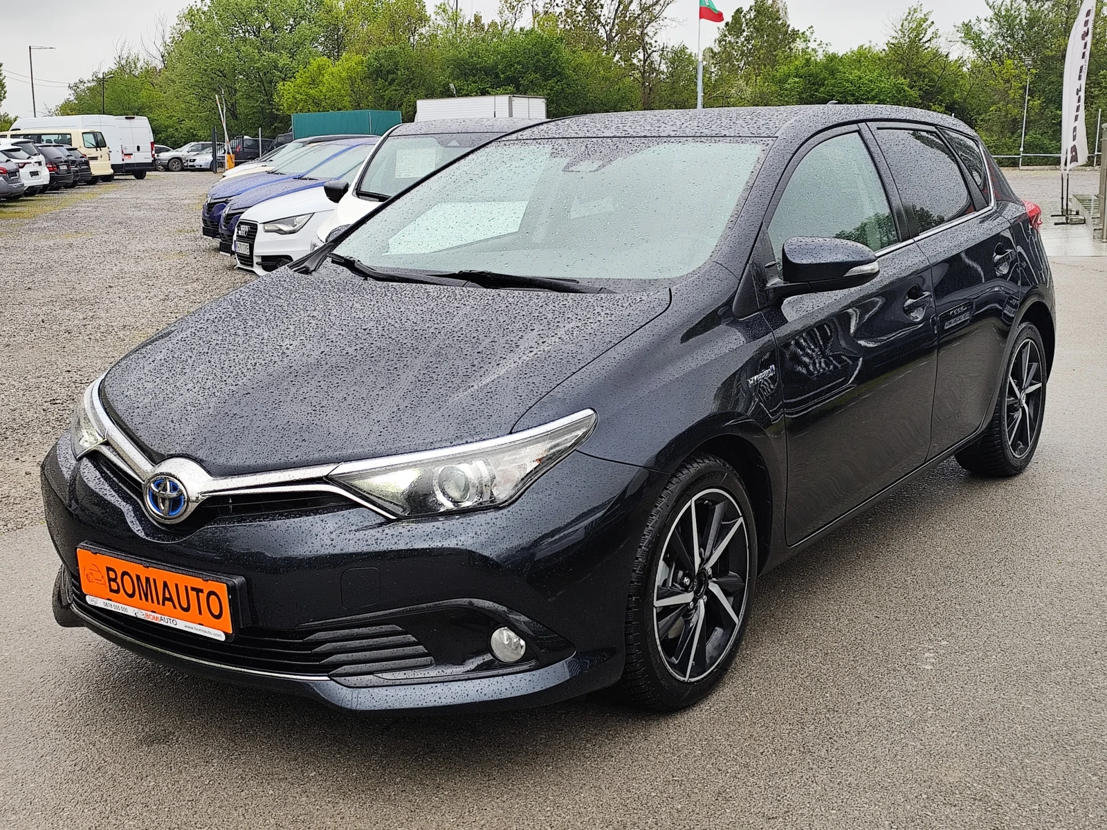 Toyota Auris 1.8HYBRID* EURO6B* LED* 
