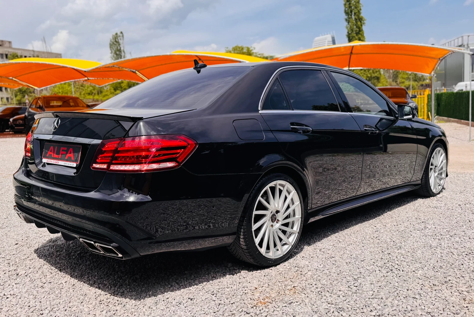 Mercedes-Benz E 350 d/AMG/4�4/9g/KEY LESS+ DISTRON+ �������///���� ��� | Mobile.bg � ����������� 6