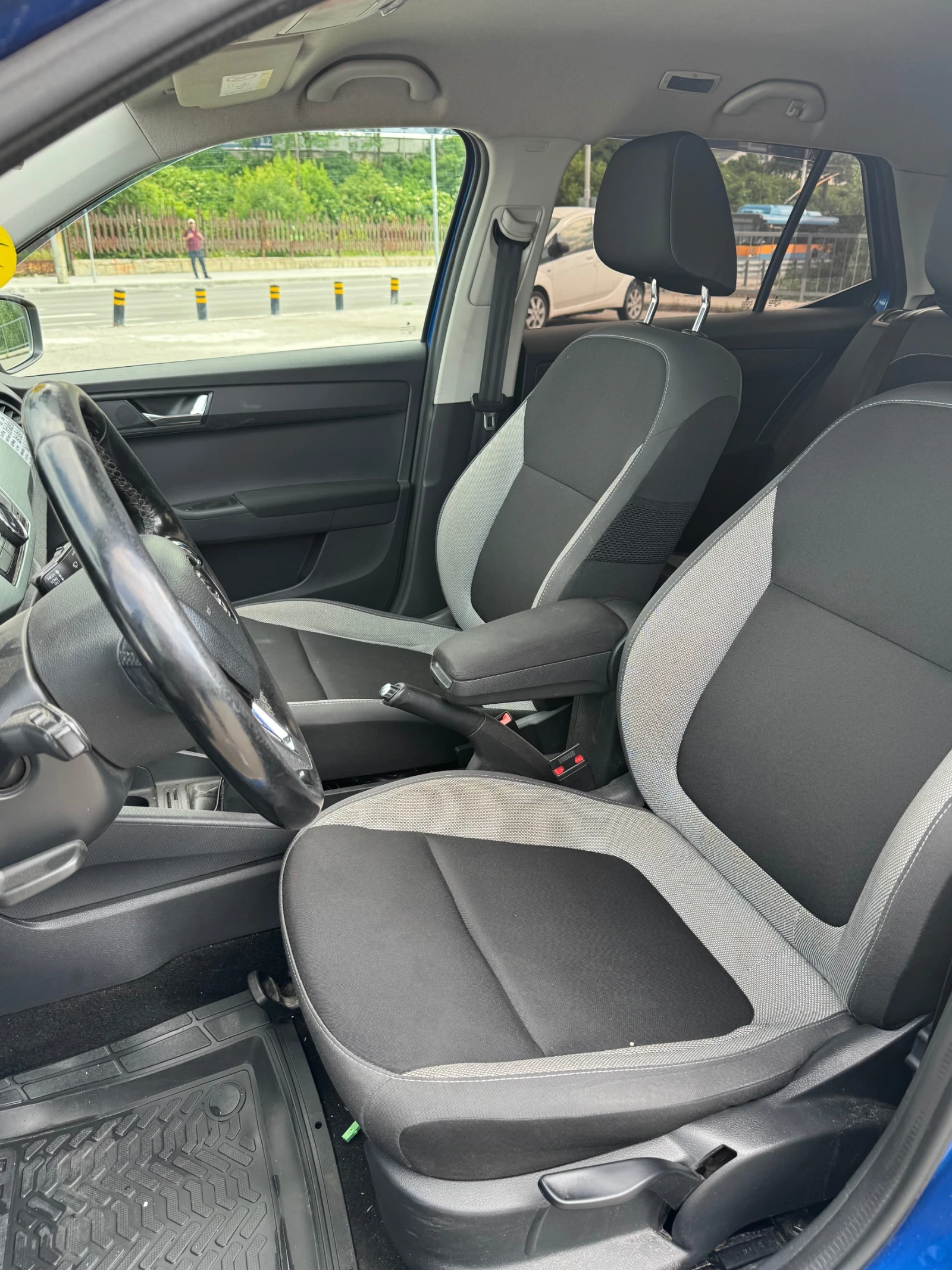 Skoda Fabia ГАЗ 2019г 210 000км 1 ви Собственик, снимка 13 - Автомобили и джипове - 54769400