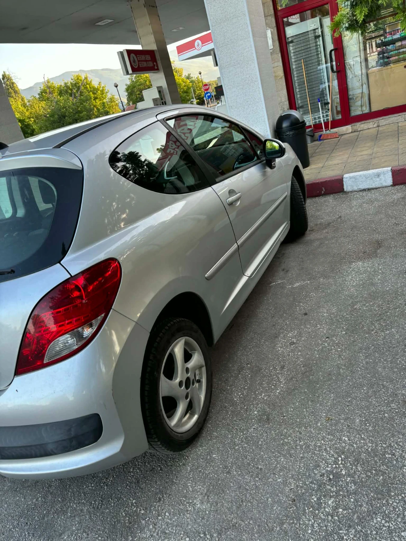 Peugeot 207, снимка 4 - Автомобили и джипове - 55082296