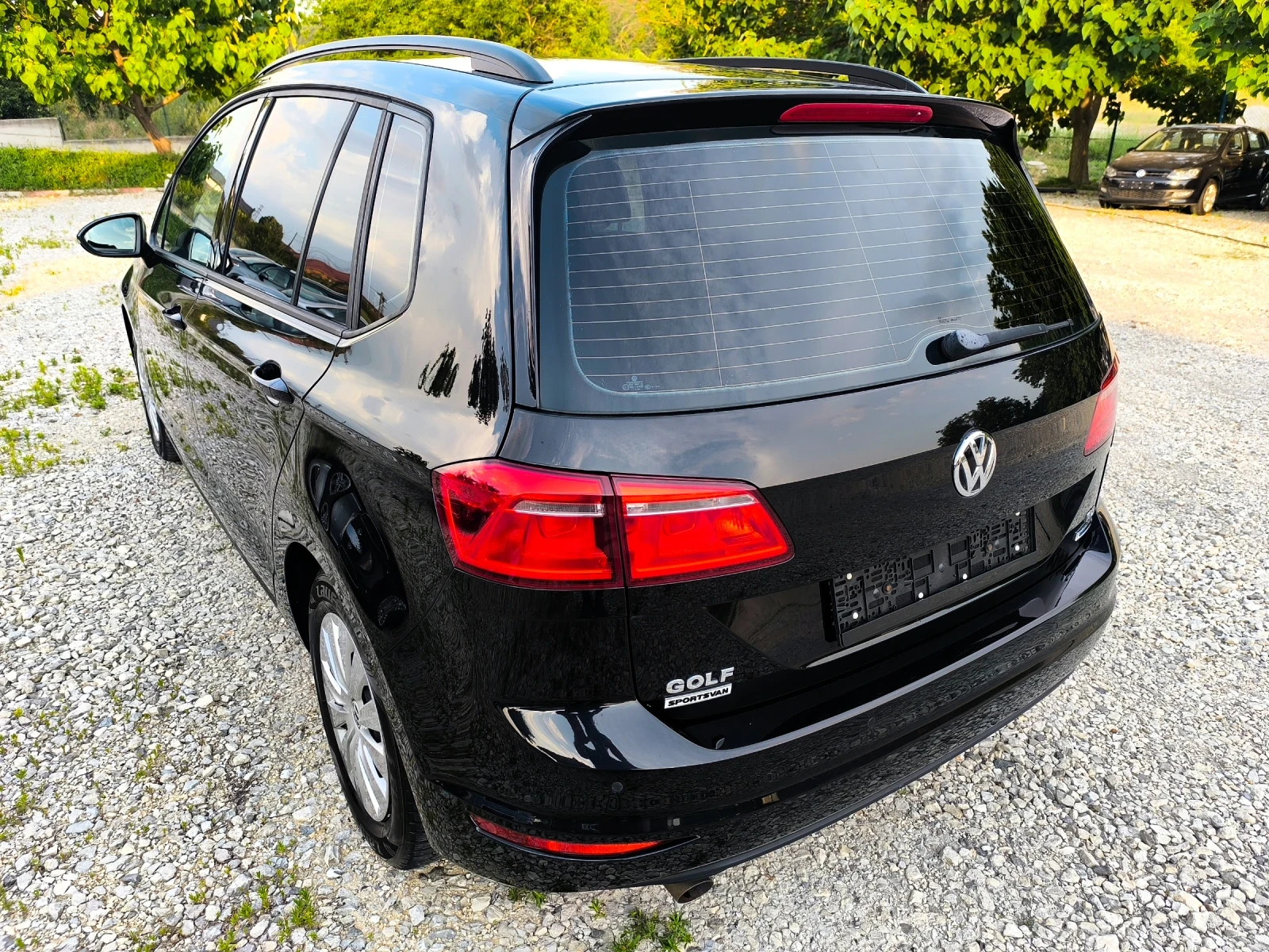 VW Sportsvan 1.6 TDI, BLUE MOTION, 110к.с., снимка 5 - Автомобили и джипове - 55177963