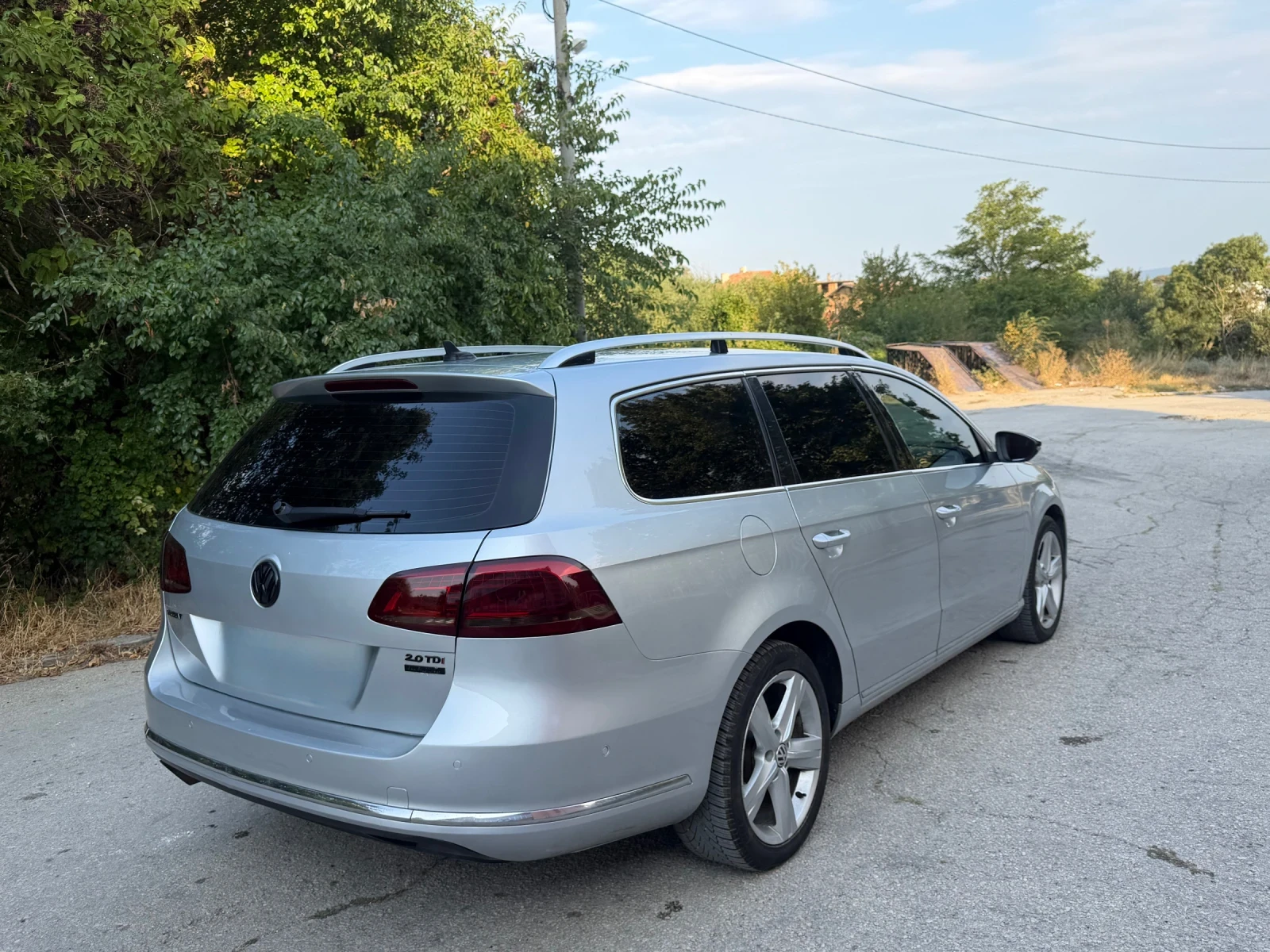 VW Passat 2.0TDI LED, снимка 4 - Автомобили и джипове - 55841656
