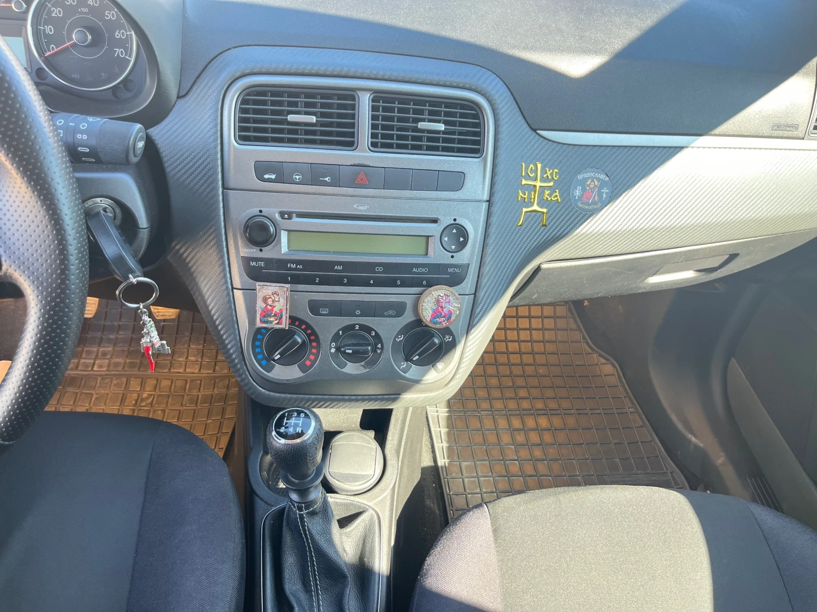Fiat Punto, снимка 14 - Автомобили и джипове - 55859157