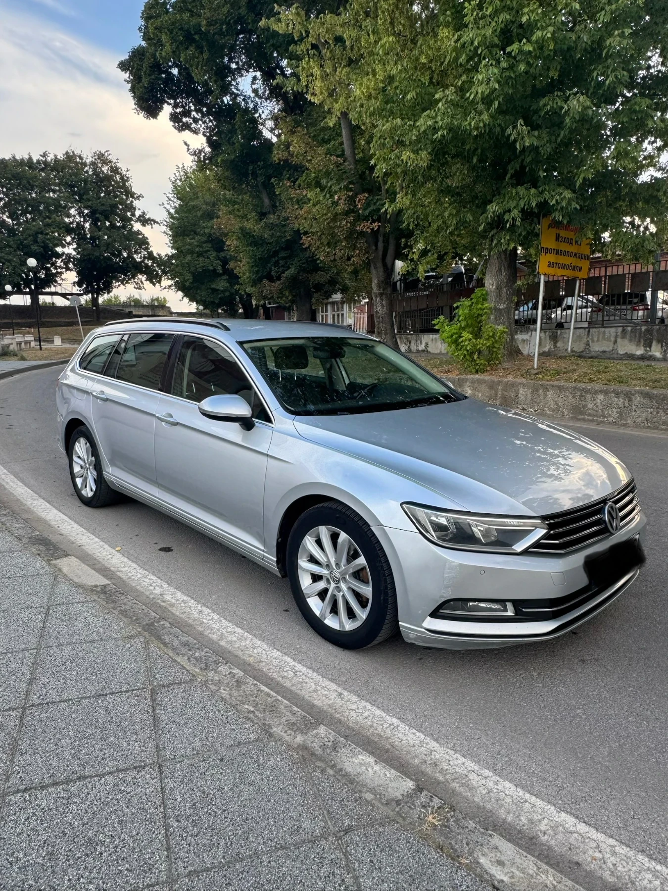 VW Passat BlueMotion b8 2016 �. | 2.0 TDI 150 � . �� ������ | Mobile.bg � ����������� 2