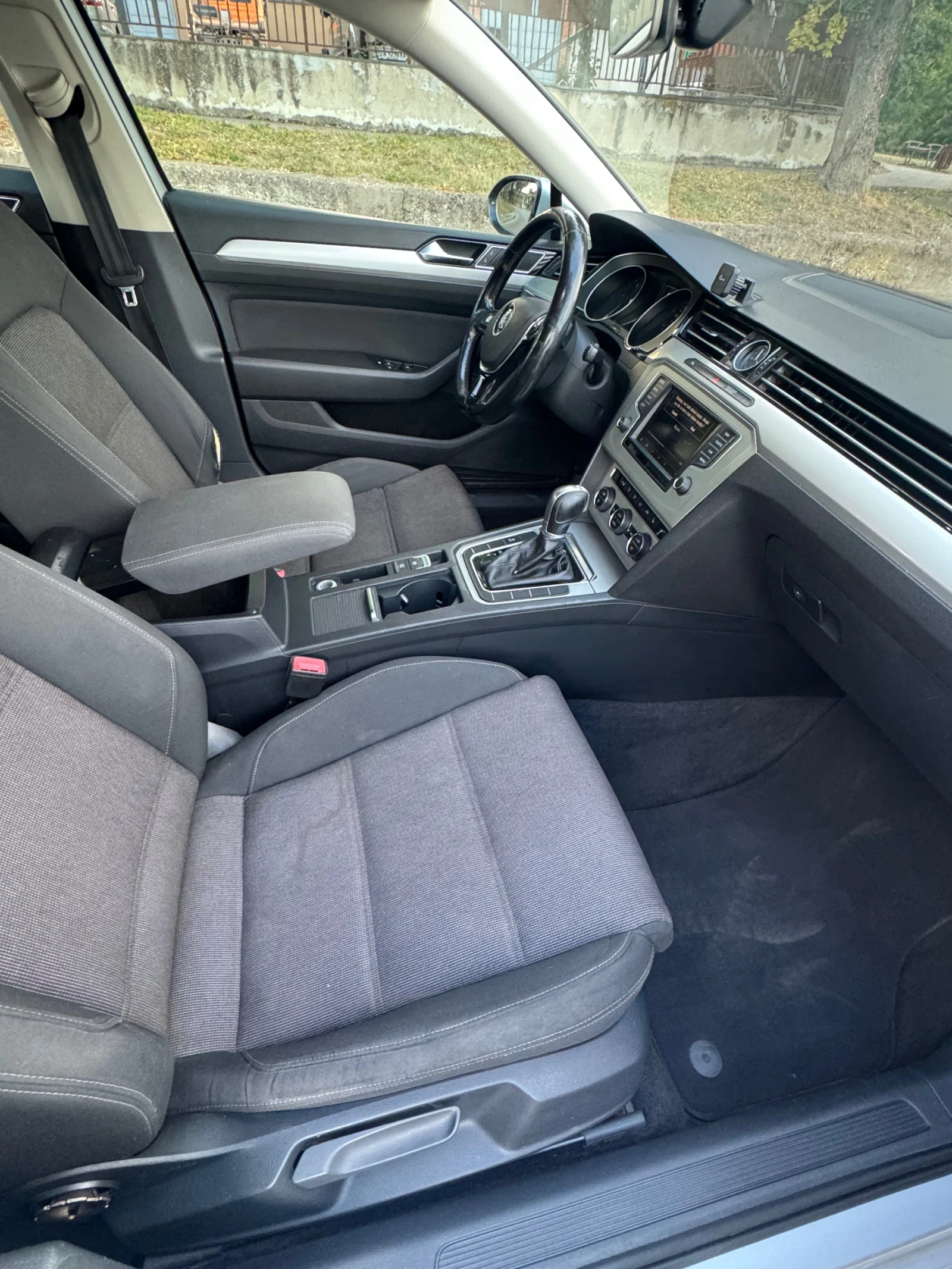 VW Passat BlueMotion b8 2016 �. | 2.0 TDI 150 � . �� ������ | Mobile.bg � ����������� 11