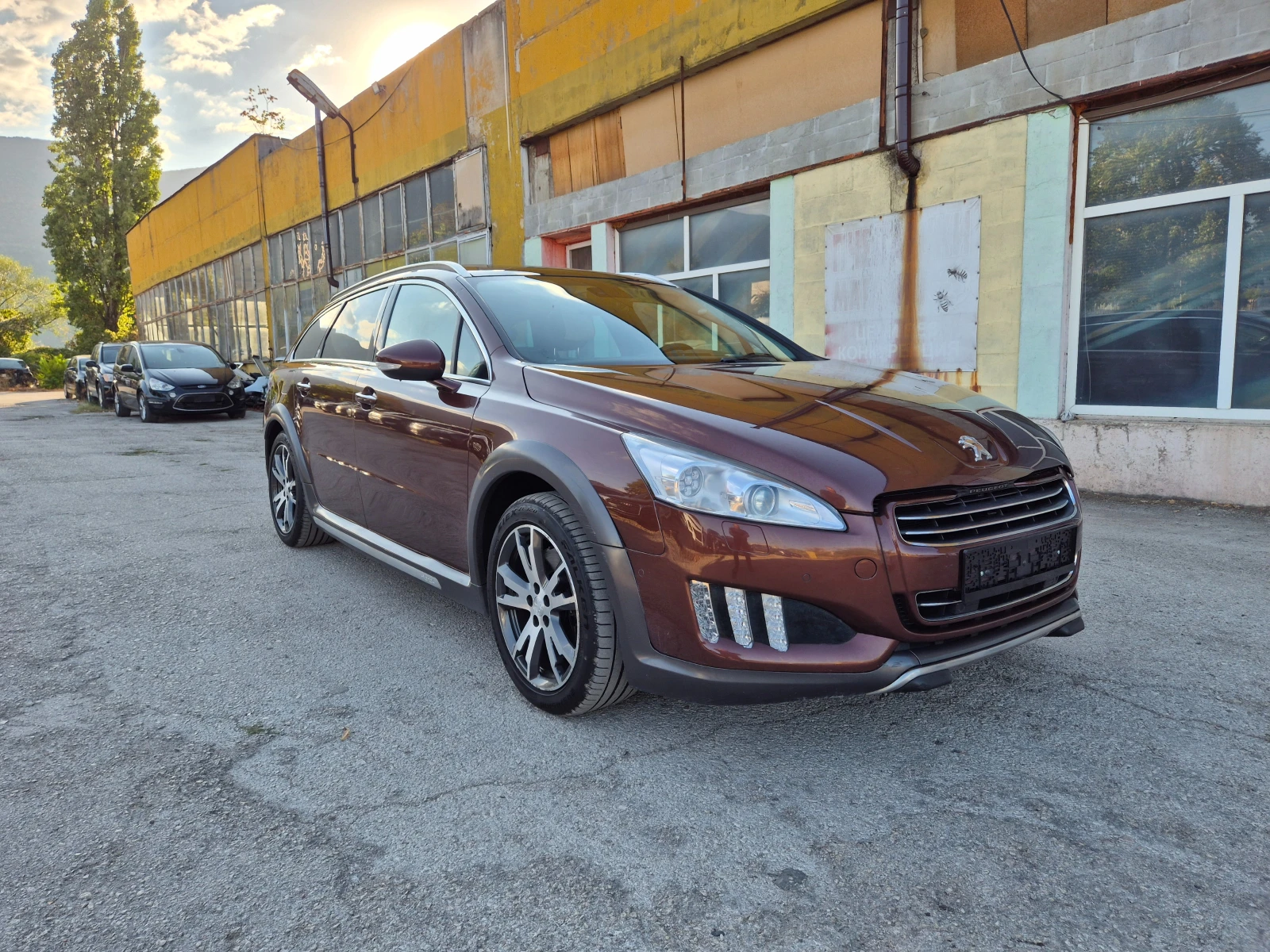 Peugeot 508 2.0HDI 163+ 37КС FULL УНИКАТ, снимка 3 - Автомобили и джипове - 56299464