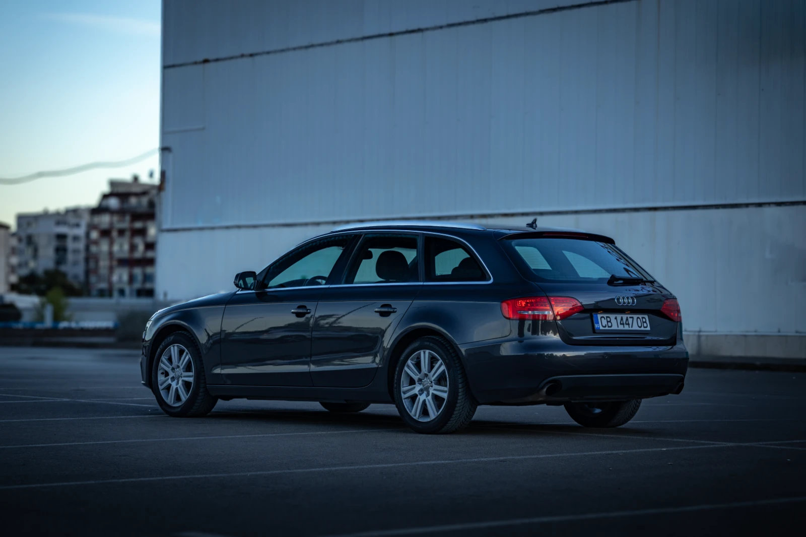 Audi A4 B8 Avant Quattro, снимка 4 - Автомобили и джипове - 56535639