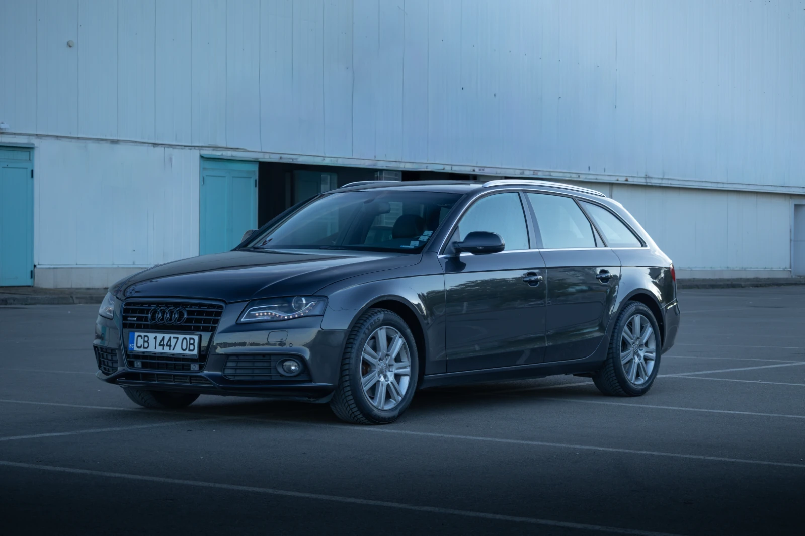 Audi A4 B8 Avant Quattro, снимка 2 - Автомобили и джипове - 56535639