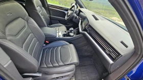 VW Touareg 3.0 V6 eHybrid 4MOTION R-Line, снимка 13
