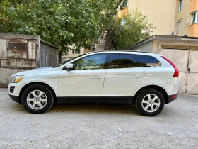 Volvo XC60 2.4 D5 4X4 Автоматик, снимка 4