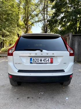 Volvo XC60 2.4 D5 4X4 Автоматик, снимка 6