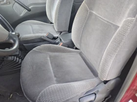 Nissan Terrano Дизел 101кс. Климатик  - 3899 € - 90311821 10