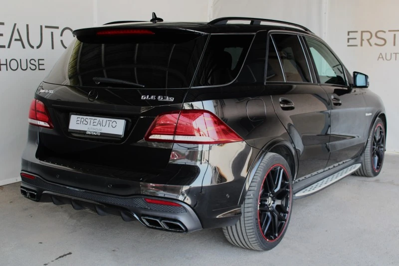 Mercedes-Benz GLE 63 S AMG 4MATIC PANO NIGHT PACK  B&O TV CARBON, снимка 4 - Автомобили и джипове - 46143360