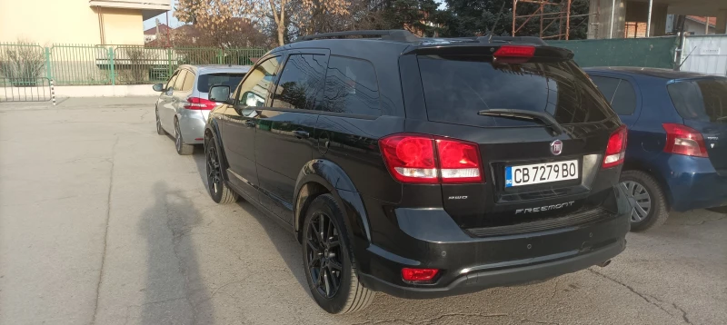 Fiat Freemont, снимка 5 - Автомобили и джипове - 52172061