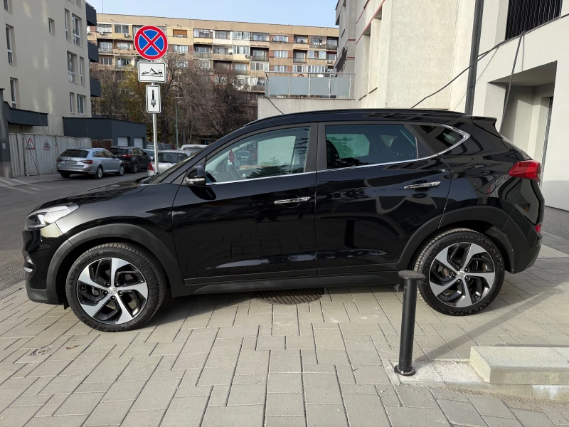 Hyundai Tucson 2.0CRDi, Swiss, снимка 2 - Автомобили и джипове - 52629037