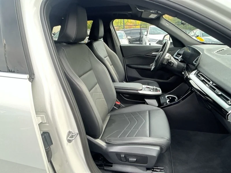 BMW X2 XDRIVE28I/PANO/* АВТОКРЕДИТ, снимка 17 - Автомобили и джипове - 52830669