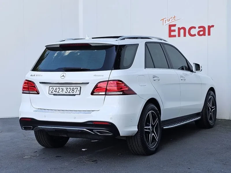Mercedes-Benz GLE 350 d 4MATIC - изображение 2