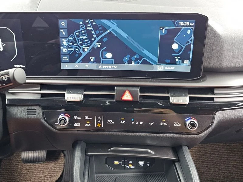 Kia Sportage 1.6 180 hp Automatic, снимка 12 - Автомобили и джипове - 55737875