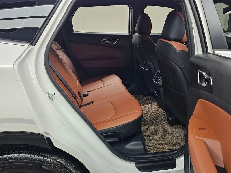 Kia Sportage 1.6 180 hp Automatic, снимка 11 - Автомобили и джипове - 55737875