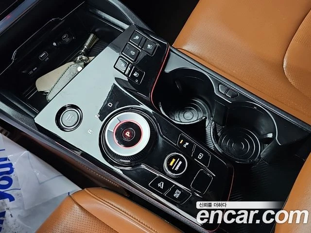 Kia Sportage Hybrid 4x4| 360| DISTRONIC| ОБДУХВАНЕ, снимка 8 - Автомобили и джипове - 55803277