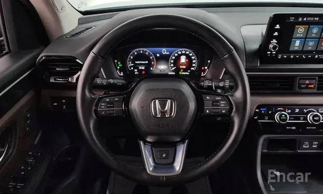 Honda Pilot 3.5 V6 Elite AWD* 360 камери* HUD* Вентилация, снимка 12 - Автомобили и джипове - 56688239